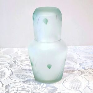 Frost Glass bed side VTG TUMBLE